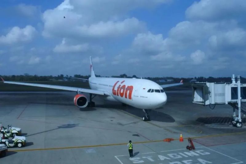 Pengalihan Penerbangan Lion Air ke Palembang Akibat Cuaca Buruk