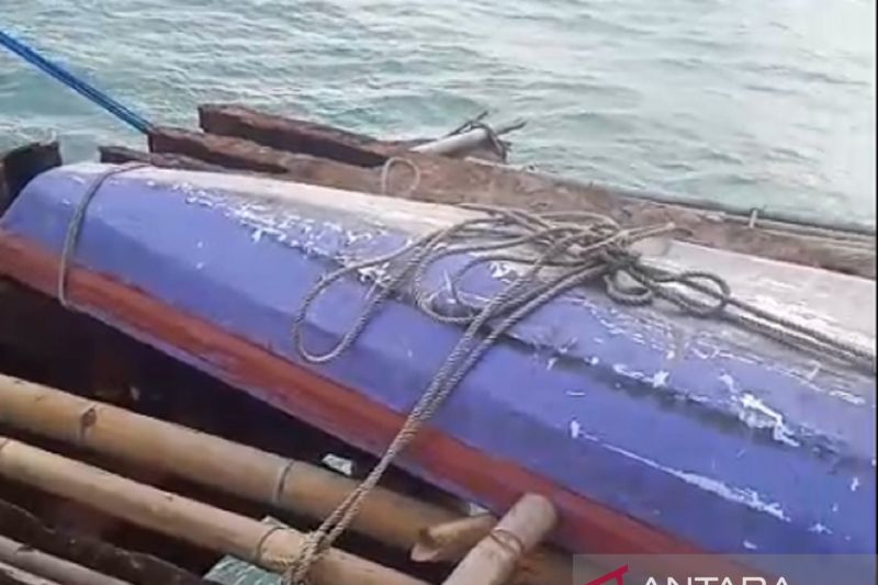 Tim SAR Cari Nelayan Hilang Tenggelam di Muara Cikaso, Sukabumi