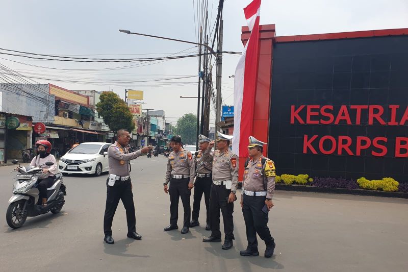 Polisi Kerahkan 330 Personel Atur Lalu Lintas di Depok