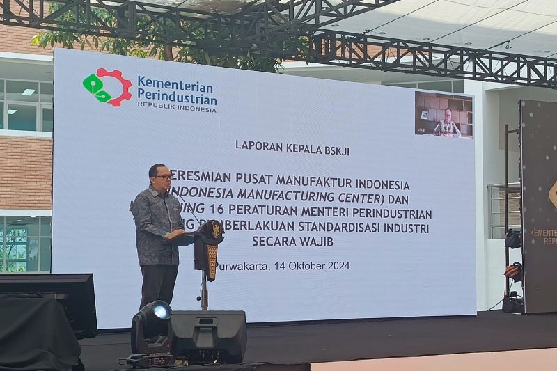 Menteri Perindustrian Tetapkan 16 Produk Wajib SNI untuk Kualitas