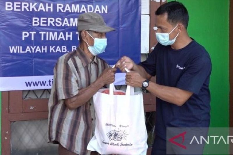 PT Timah Perkuat Ketahanan Pangan dan Bantuan Sosial di Desa Beriga