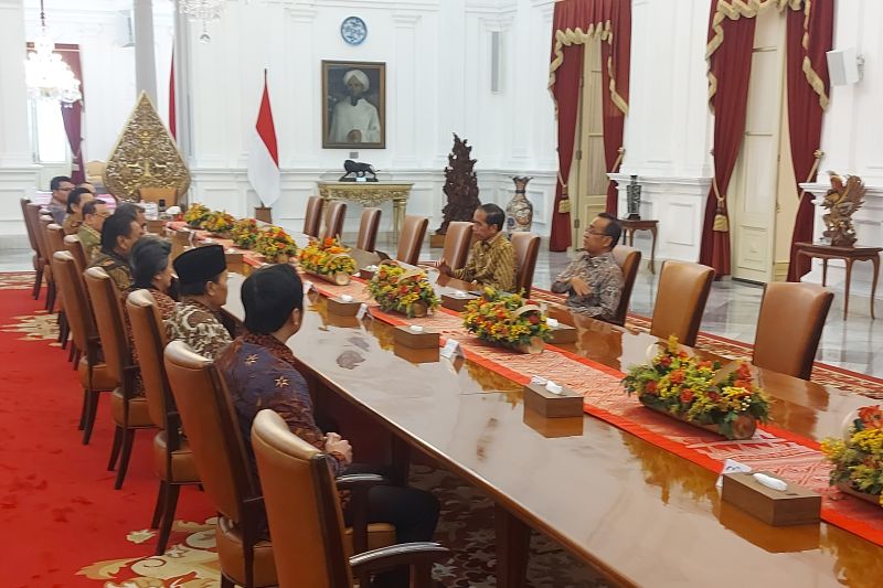 Jokowi Dipastikan Hadir di Pelantikan Prabowo-Gibran 2024