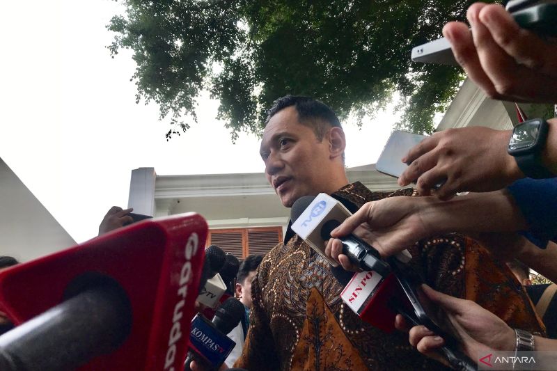 Prabowo Subianto Panggil Calon Menteri, Fokus pada Pembangunan