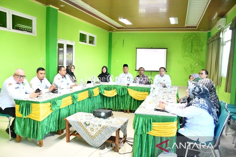Kemenag Sumsel Anjurkan Kantin Madrasah Dapatkan Sertifikat Halal