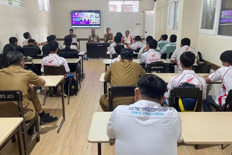 Pelatihan Konversi Motor Listrik SMKN 3 Mataram Dukung Pendidikan Vokasi