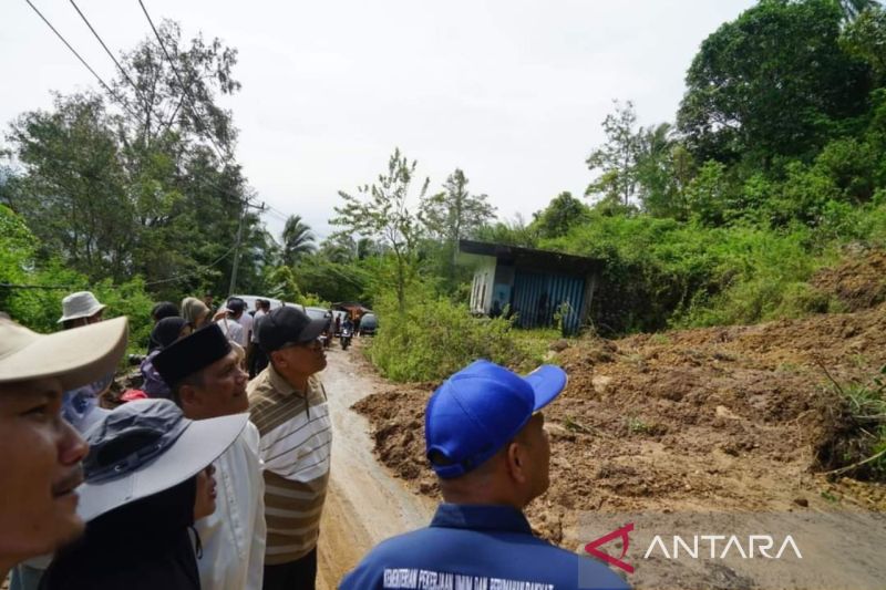 Waspada Tanah Longsor di Tanah Datar, Pjs Bupati Ingatkan Masyarakat