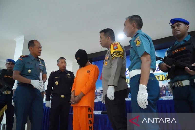 TNI AL Gagalkan Penyelundupan Narkotika di Bandara Juanda