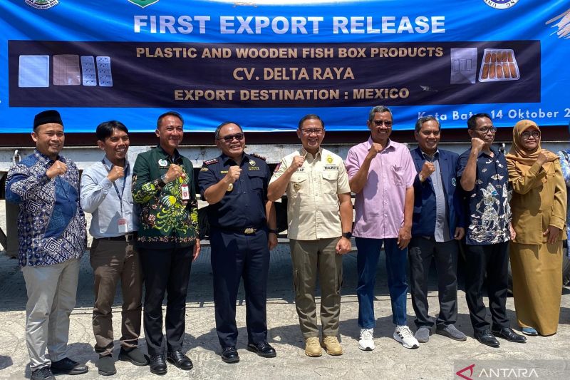 Ekspor Perdana Kotak Ikan UMKM Kota Batu ke Meksiko Sukses
