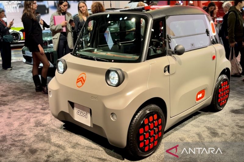 Citroën Luncurkan Desain Baru Ami di Paris Motor Show 2024