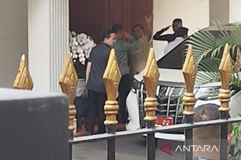 Prabowo Panggil Calon Wakil Menteri di Kediamannya Kertanegara