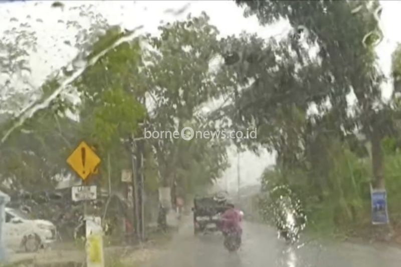 BPBD Riau Siaga Musim Hujan, Warga Diimbau Waspada Banjir