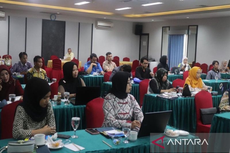 Dinas Perdagangan Kalsel Latih UMKM Survei Pasar Ekspor Digital
