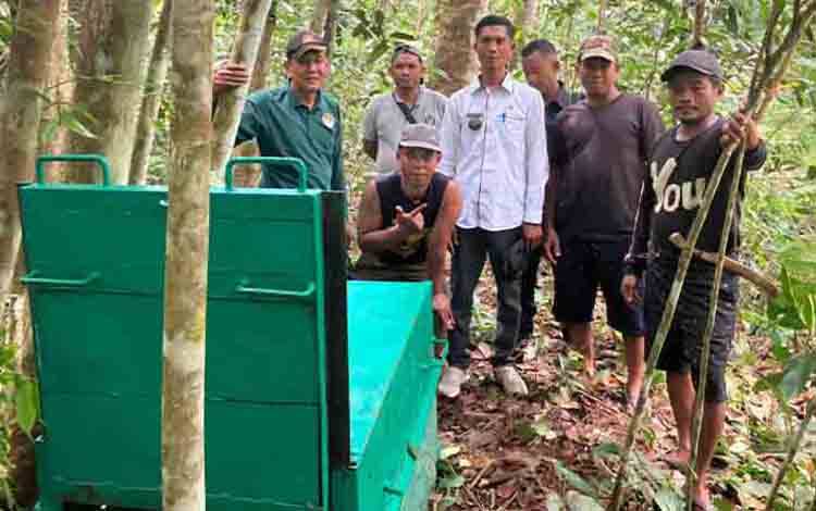 5 Ekor Beruang Resahkan Warga di Desa Rawa Sari, BKSDA Sampit Pasang Perangkap
