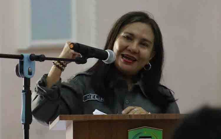 Foto Kepala bidang olahragaan dan sarana prasarana Disbudporapar Helina Yulianti (FOTO: RETHA)