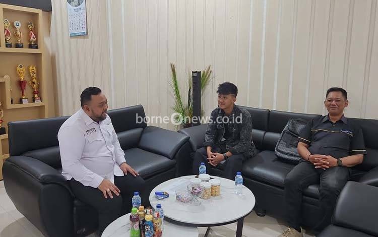 Warga Palangka Raya Berbondong-bondong Urus Paspor, Kantor Imigrasi Kebanjiran Permohonan
