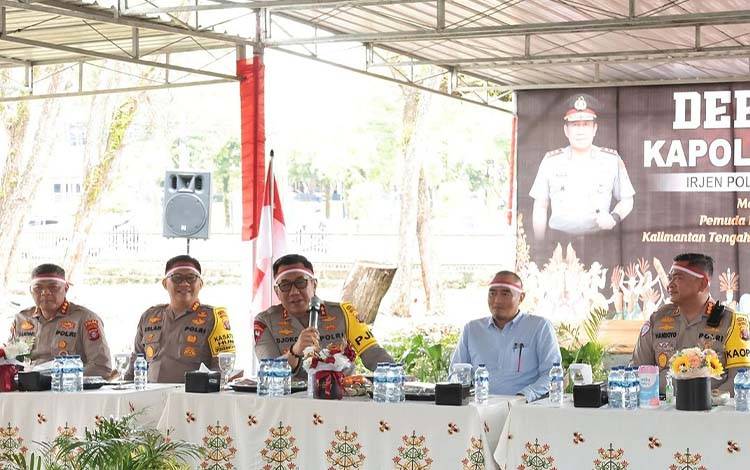 Humas Polda Kalteng Imbau Masyarakat Saring Sebelum Sharing di Tahun Politik