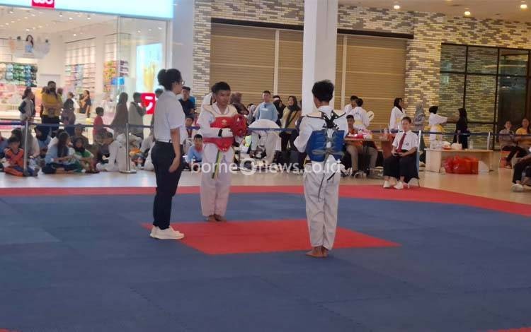 Pemkab Kotim Dukung Kejuaraan Taekwondo Pelajar di Sampit untuk Cetak Atlet Berprestasi
