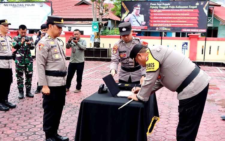 Polres Barito Utara Tanda Tangan Fakta Integritas Netralitas Pilkada 2024