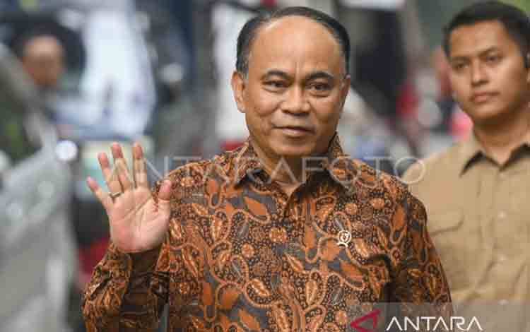 Budi Arie Ungkap Alasan Prabowo Pecah Kementerian Koperasi dan UMKM