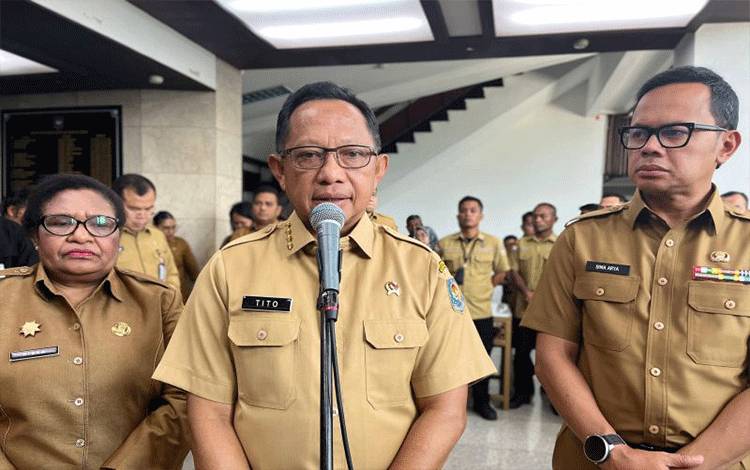 Mendagri Instruksikan Ribka Haluk Pulang Sebulan Sekali Tangani Papua