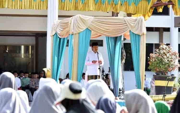 Peringati Hari Santri, Pj Bupati Kobar Ajak Santri terus Berkontribusi Bangun Masa Depan