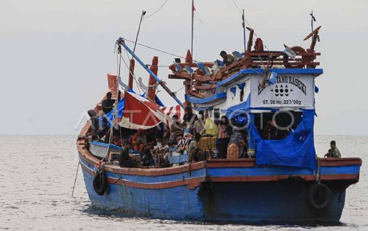 Bangladesh Umumkan Rencana untuk Lindungi Pengungsi Rohingya