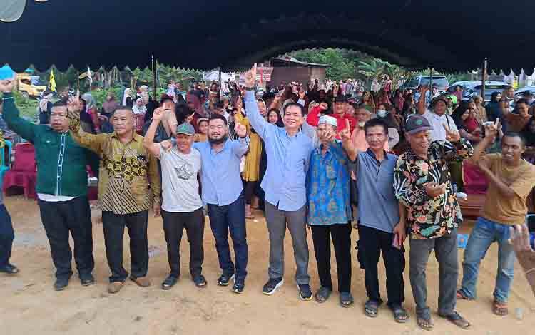Kampanye di Desa Putai dan Ampah Kota, Pasangan Yamin-Adi Sampaikan 20 Program Unggulan