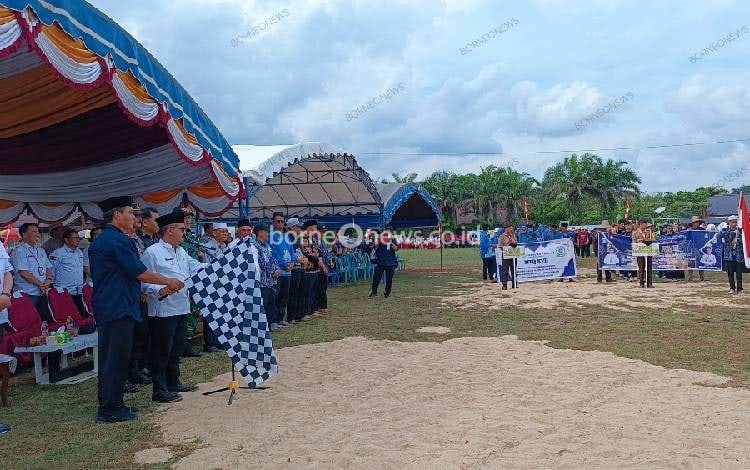 Pawai Taaruf di Kabupaten Gunung Mas Simbol Kebersamaan