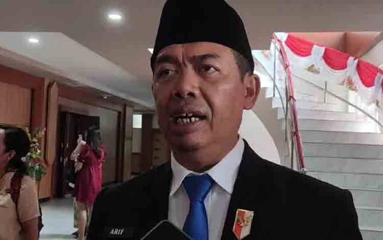 Anggota Komisi III DPRD Palangka Raya Arif M Norkim. (FOTO: PATHUR)