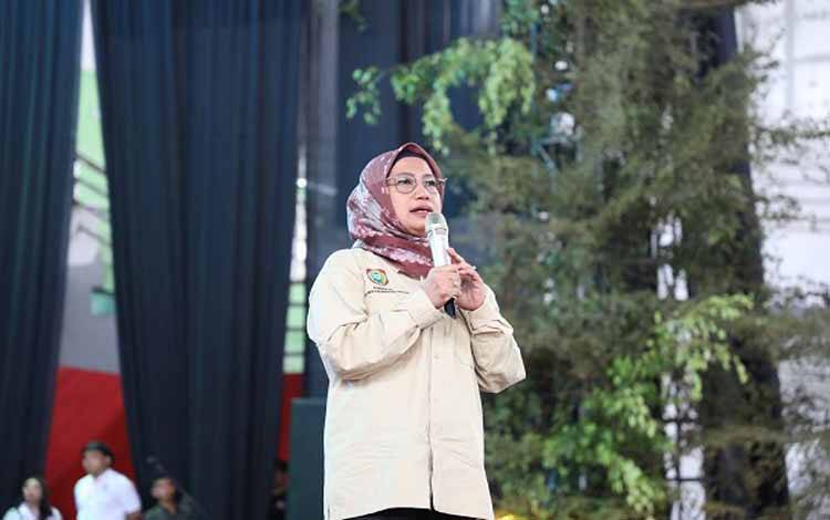 Kadis TPHP Kalteng Buka Sesi Paparan Praktisi Pertanian pada Jambore Tani 2024