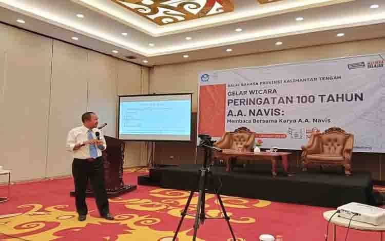 Semarak Peringatan 100 Tahun A.A. Navis Balai Bahasa Soroti Rendahnya Peringkat Literasi