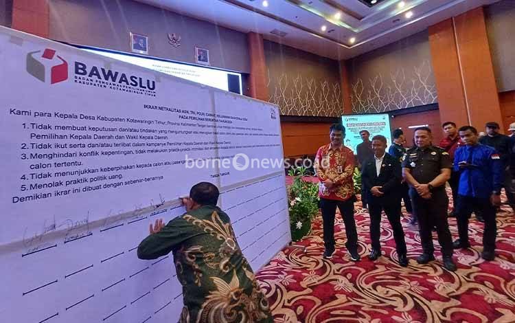 Kades dan Lurah se-Kotim Ikrarkan Jaga Netralitas Pilkada 2024