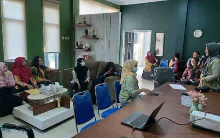 Dukung Program Pemerintah untuk Hidup Sehat, Puskesmas Arsel Sosialisasikan Aplikasi SIPAGAR