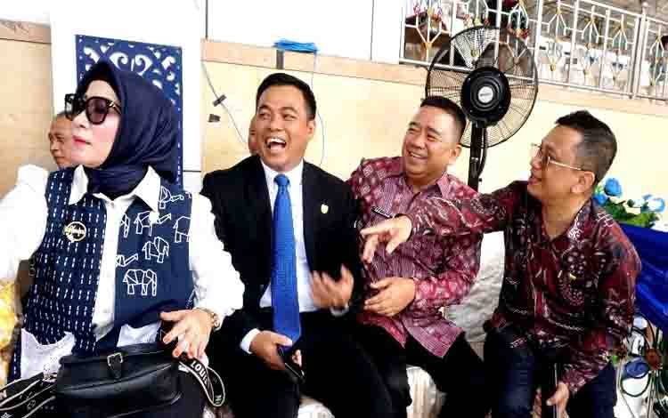 Anggota DPRD Barito Utara Harapkan Kades dan BPD Terus Berkarya dalam Membangun Desa