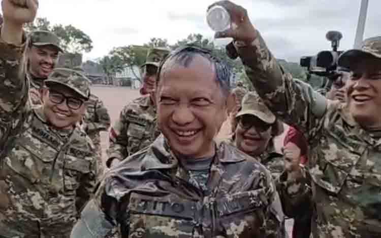 Ulang Tahun Tito Dirayakan Penuh Kebersamaan di Sela Retret Akmil