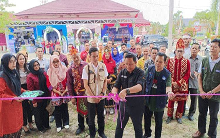Kadisdik Seruyan Buka Lokakarya 7 Program Guru Penggerak Angkatan 10