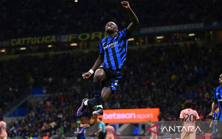 Thiago Motta Sebut Napoli dan Inter Favorit Juara Serie A 2024/2025