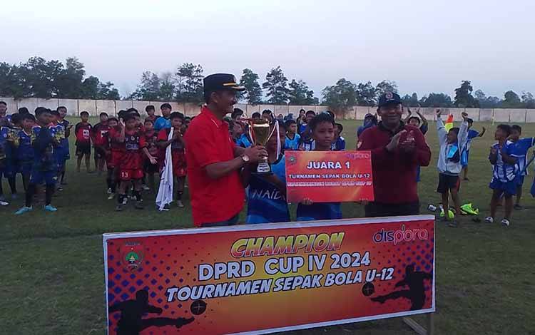 Turnamen DPRD Cup Usai Digelar, Dewan Kobar: Tumbuhkan Jiwa Sportivitas Sejak Dini