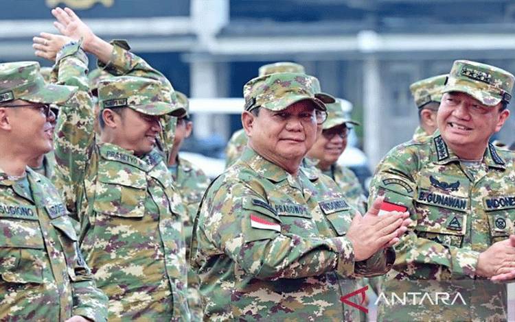 Prabowo Gelar Rapat Usai Retret Kabinet