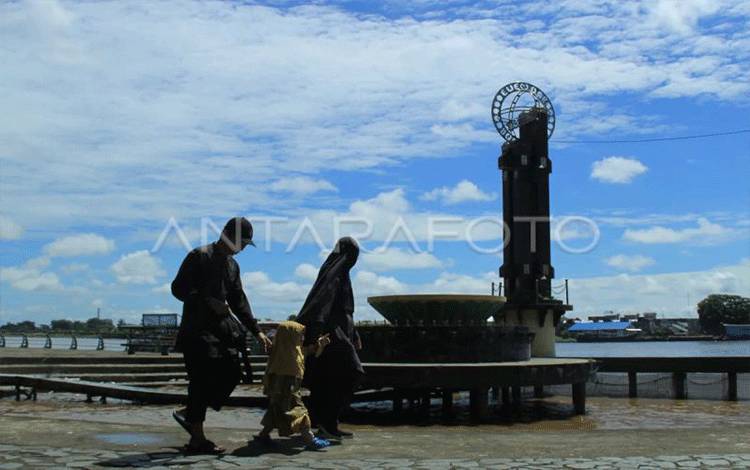 BMKG Ingatkan Waspada Suhu Panas Mencapai 38,4 Derajat Celcius
