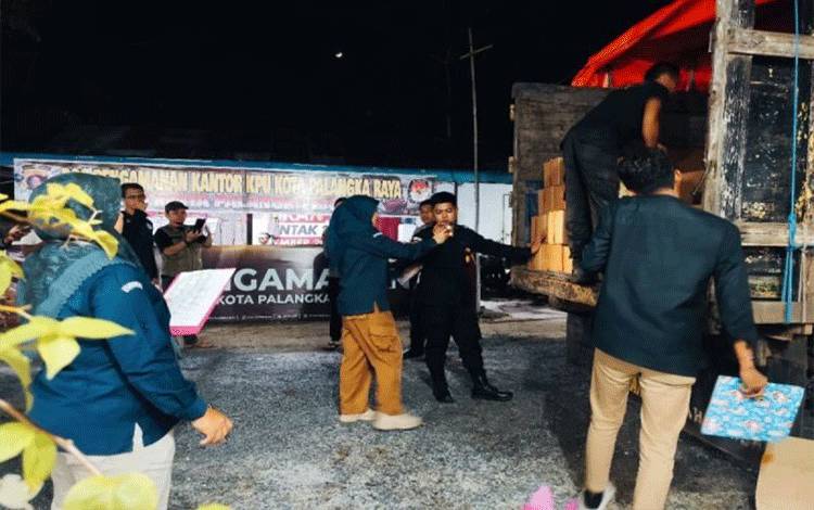 KPU Kota Palangka Raya Terima 223.182 Surat Suara Pilkada 2024