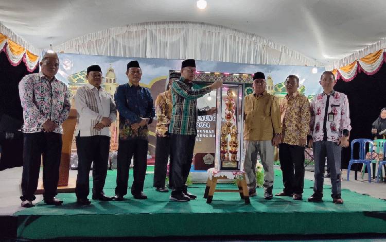 Kecamatan Rungan Menjadi Juara Umum di MTQ ke-17 Tingkat Kabupaten Gunung Mas
