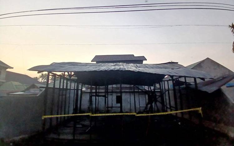 Kebakaran Hanguskan Rumah di Jalan Rajawali IX Palangka Raya