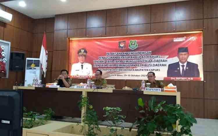Pemkab Kapuas Gelar Pendampingan Penyusunan Raperbup Tata Cara Pemungutan Retribusi Daerah