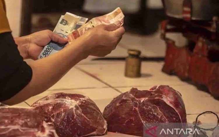 Harga Pangan: Daging Sapi Murni Turun Jadi Rp134.340 per Kg