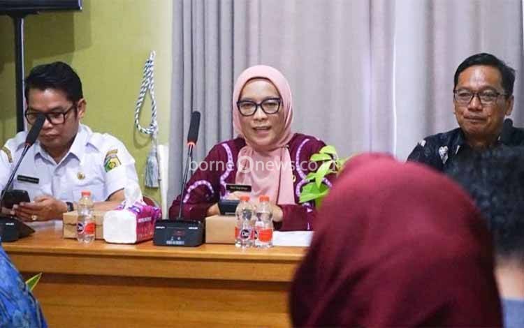 Pj Wali Kota Palangka Raya, Hera Nugrahayu. (FOTO: HUMAS)