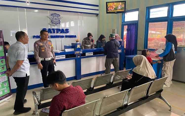 Polres Barut dan BPJS Kesehatan Uji Coba Syarat Kepesertaan Aktif JKN untuk Pemohon SIM