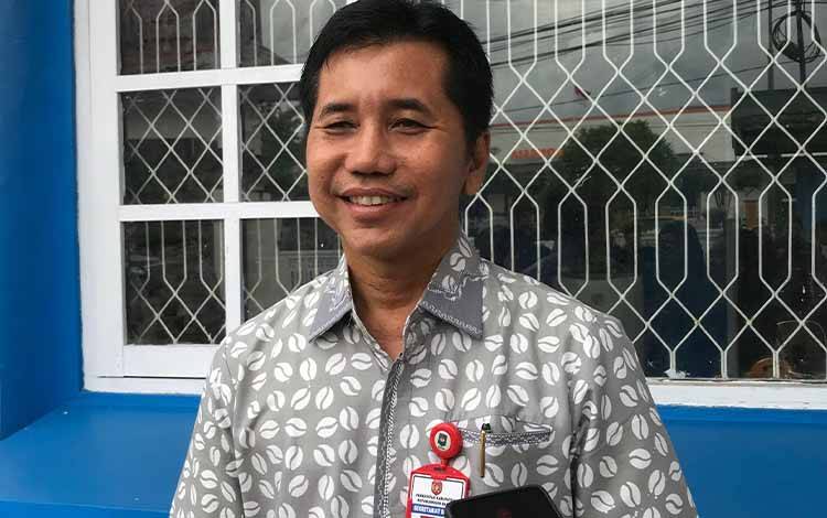 Sekda Kobar Tinjau SKD CPNS Hari Pertama