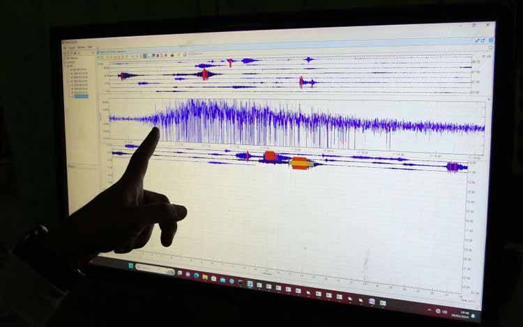 Korban Tewas Akibat Letusan Gunung Lewotobi Laki-laki Jadi 10 Orang