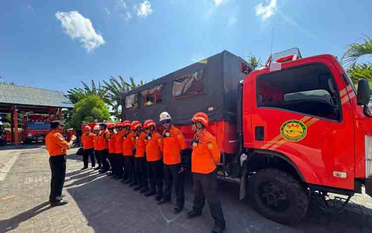 Basarnas Terjunkan 20 Personel Pascaerupsi Gunung Lewotobi Laki-Laki